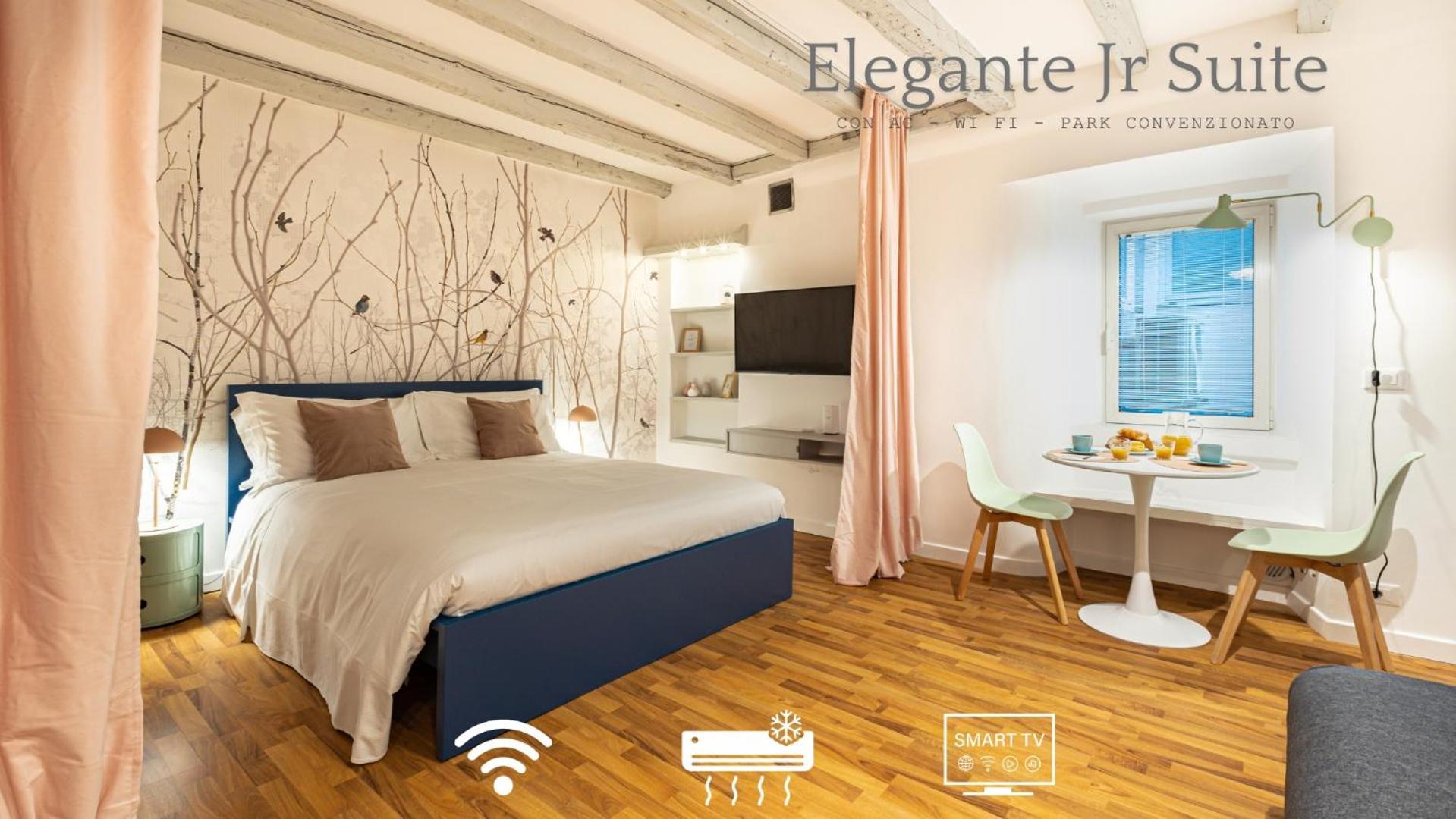 Piazza Unita D'Italia - Jr Suite Con Ac - Wi Fi - Park Convenzionato Triëst Buitenkant foto